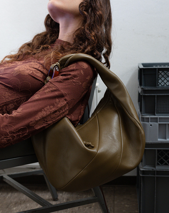 バッグ Archivepke Fling bag (Mocha brown) Archivepke Fling twist bag