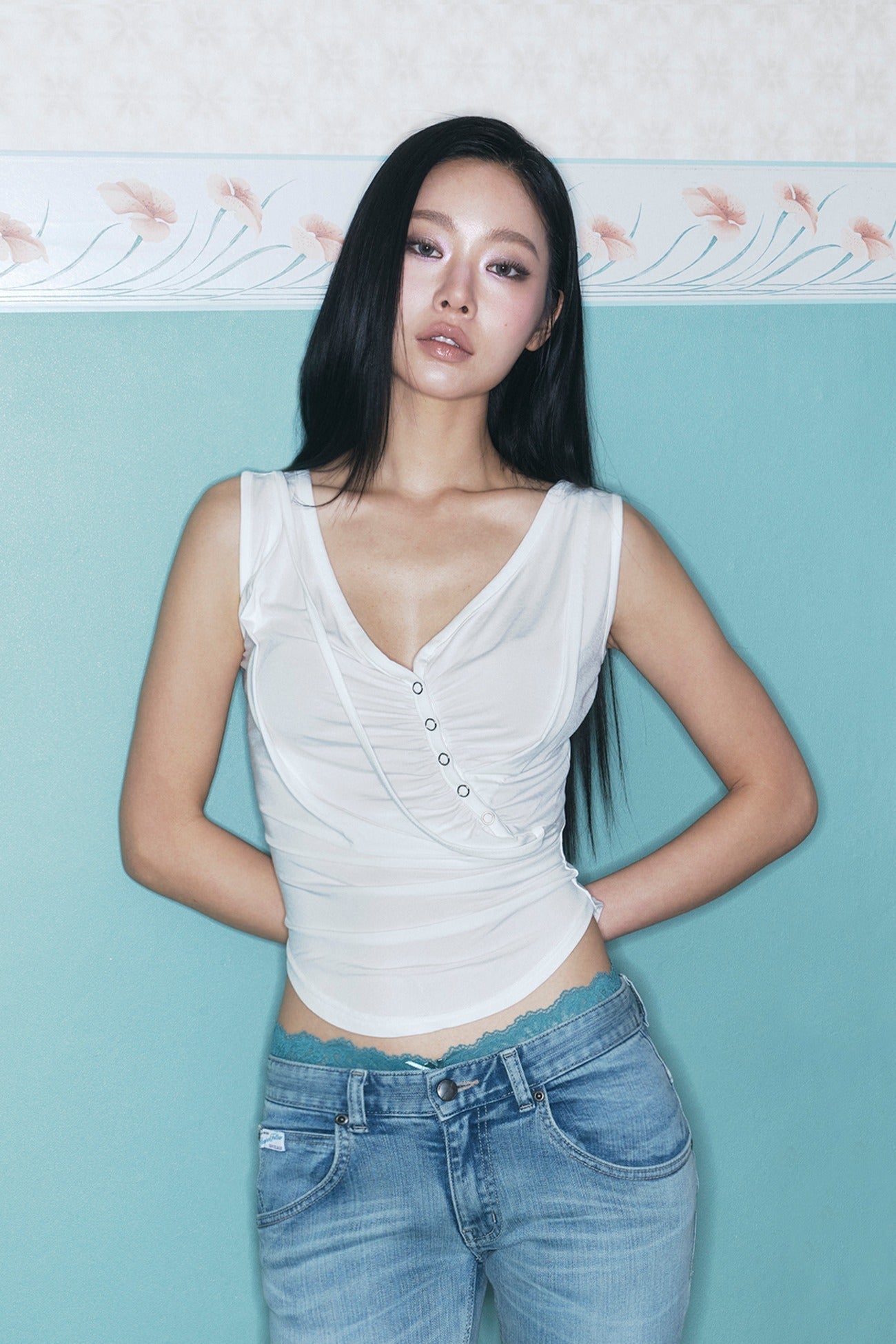PLEASENOFOLLOW Deba Sleeveless Top PLEASENOFOLLOW  DKshop