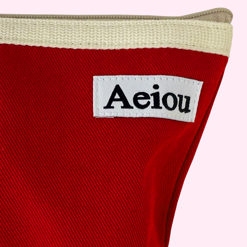 Aeiou Basic Pouch (M size) Red Apple Aeiou  DKshop