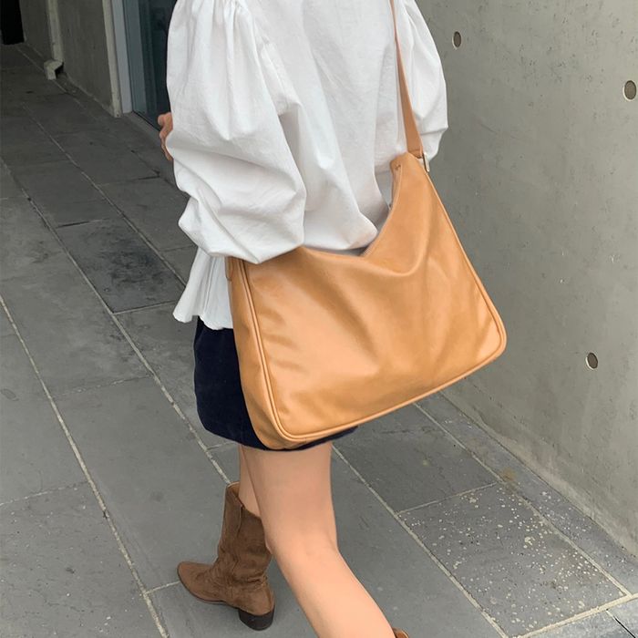 SOMEWHERE BUTTER. lottie big bag SOMEWHERE BUTTER.  DKshop