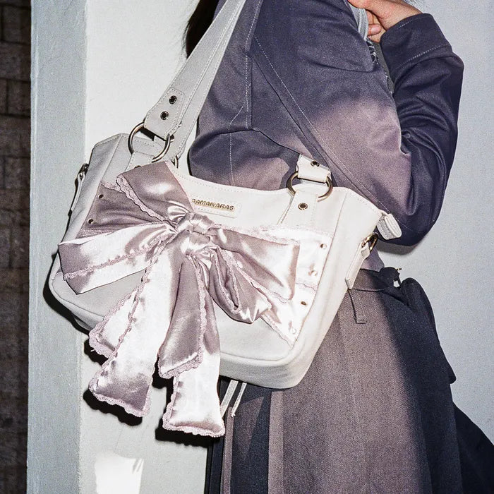 IUGAMAKARAS Laced Ribbon Leather Shoulder Bag IUGAMAKARAS  DKshop