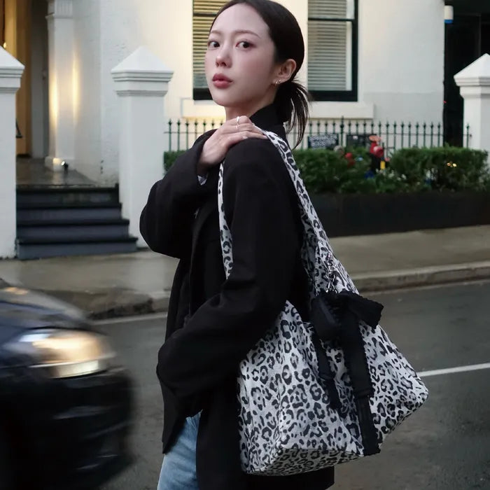 SQUARE LINE Astra BAG SQUARE LINE  DKshop