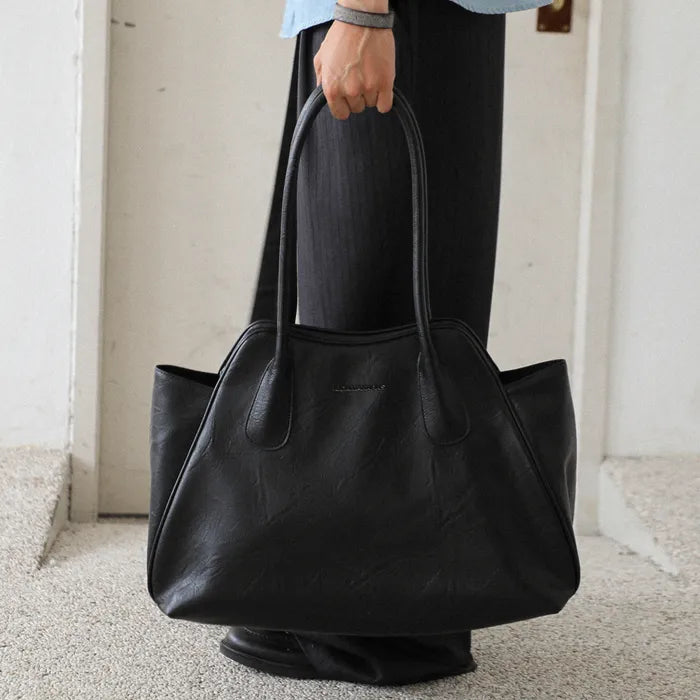 IUGAMAKARAS Bread Leather Shoulder Bag IUGAMAKARAS  DKshop