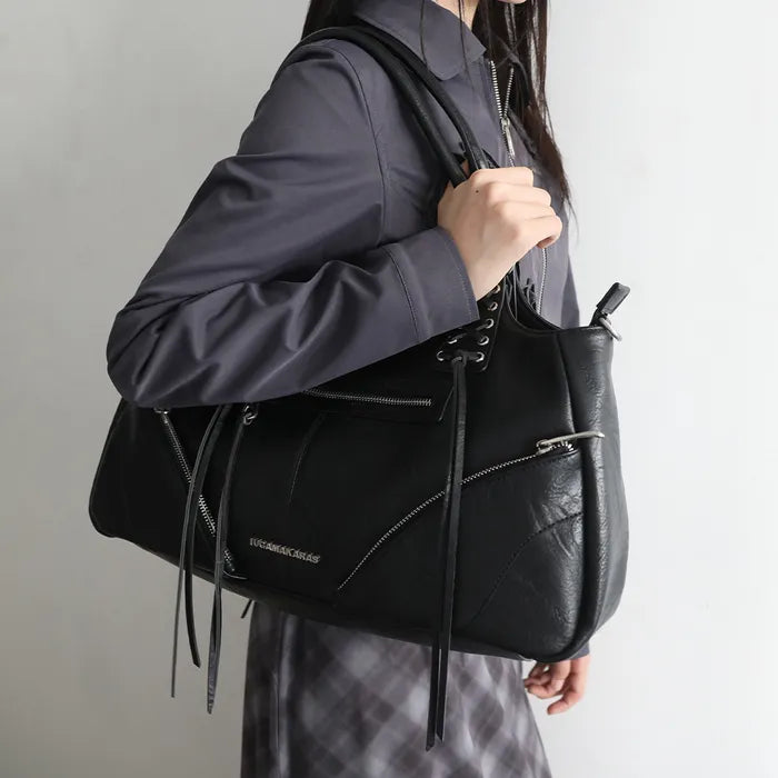 IUGAMAKARAS Eyelet Leather Fringe Bag IUGAMAKARAS  DKshop