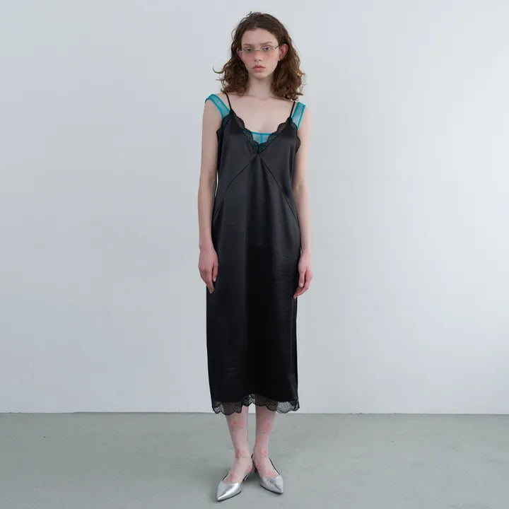 OVERDUE FLAIR LACE SATIN DRESS OVERDUE FLAIR  DKshop