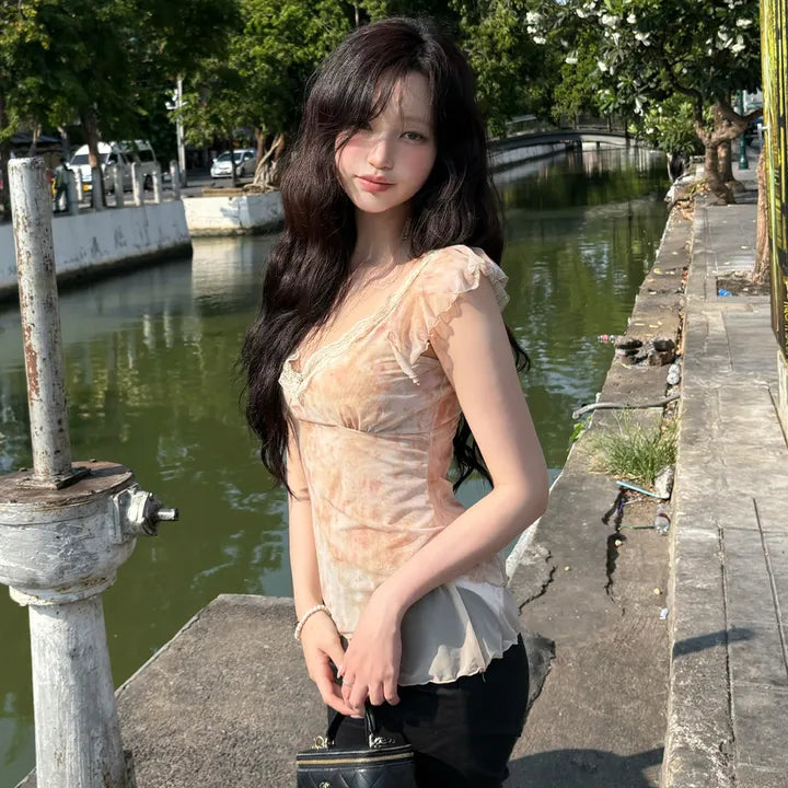 the Barnnet Sena Sheer Lace Sleeveless Top the Barnnet  DKshop