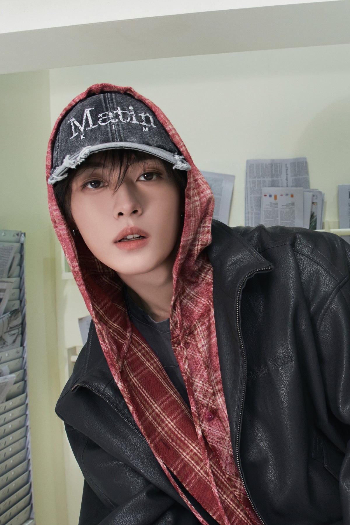 [Matin Kim X LEE KNOW] RAW CUT CHECK HOODED SHIRT Matin Kim  DKshop