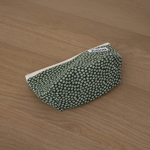 Aeiou Basic Pouch (L size) Flower Apron Green Aeiou  DKshop