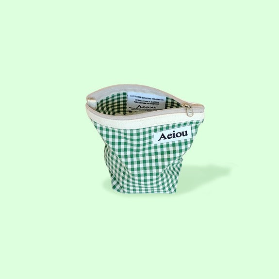 Aeiou Basic Pouch (M size) Spring Green Check Aeiou  DKshop