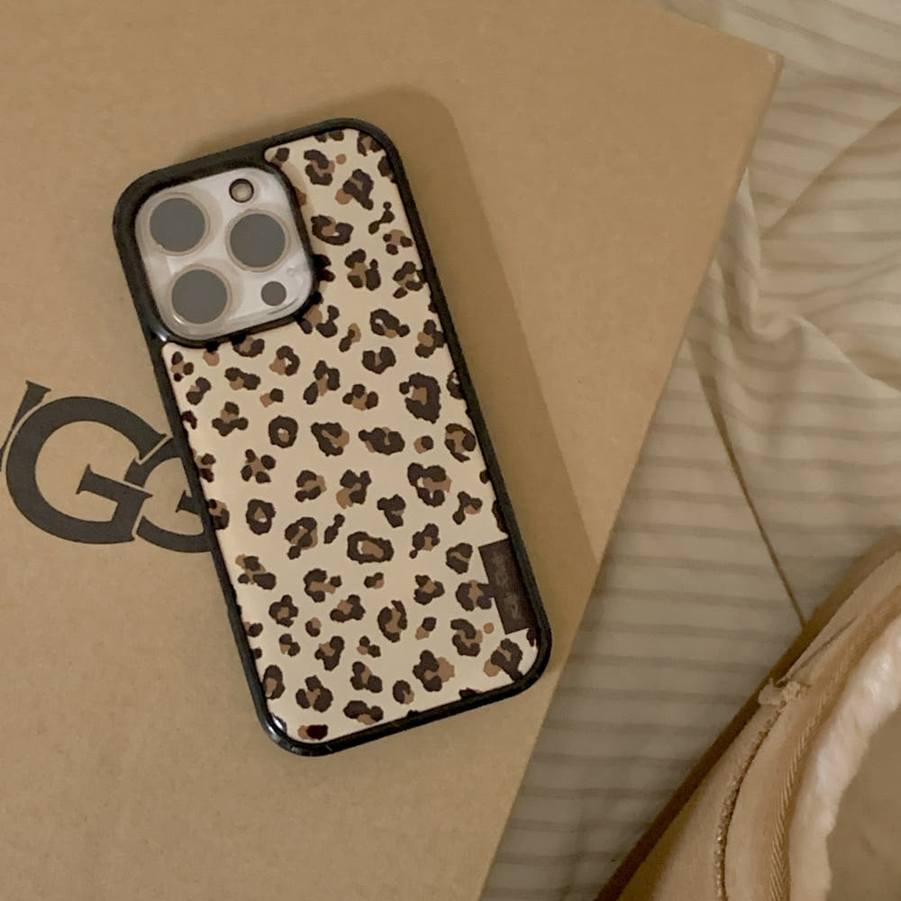 iPhone16 promaxケース LILY DAYLY レオパードBTSテテ Lily Daily Leopard Bumper Phone Case (BTS V WEAR)