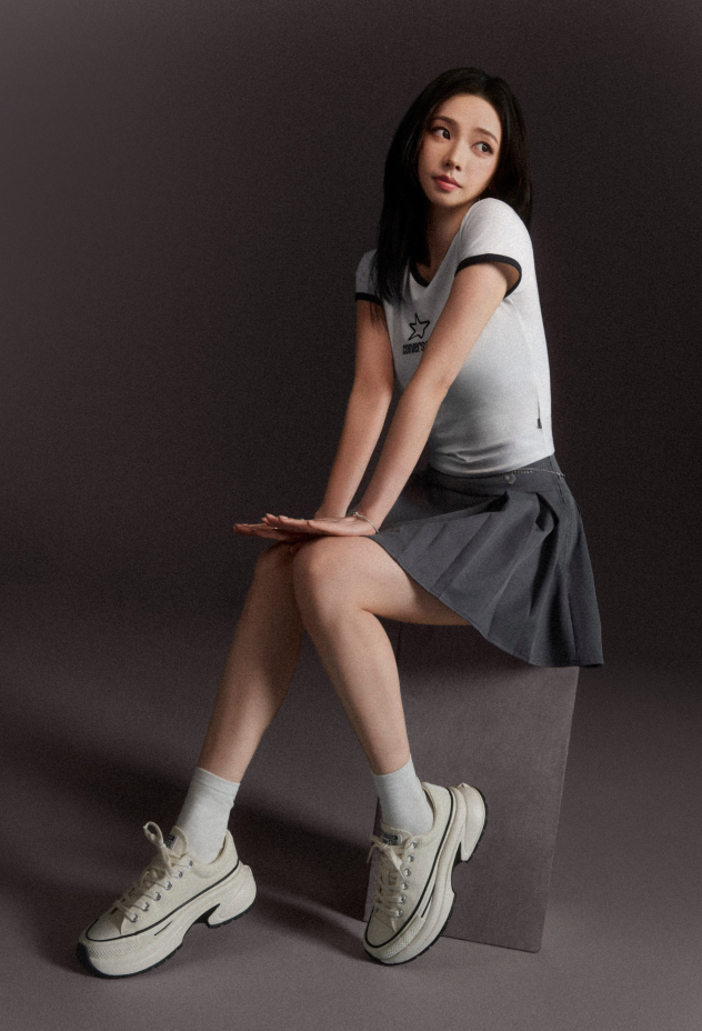 [CONVERSE X KARINA] RUN STAR CRUSH OX CONVERSE  DKshop