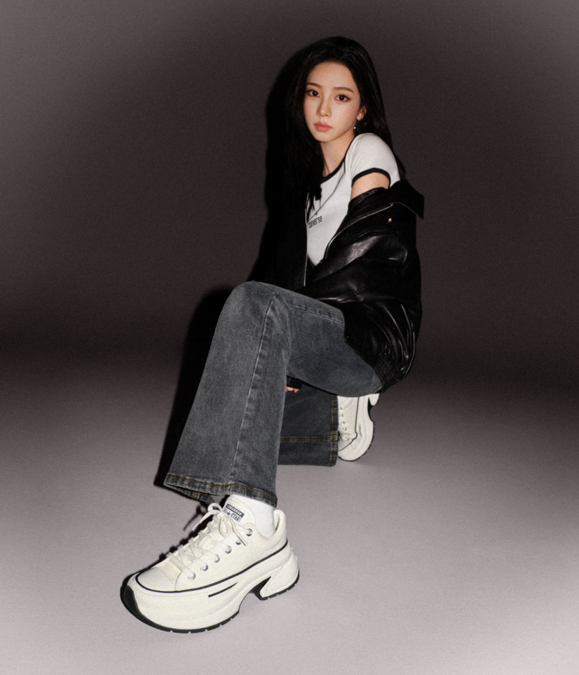 [CONVERSE X KARINA] RUN STAR CRUSH OX CONVERSE  DKshop