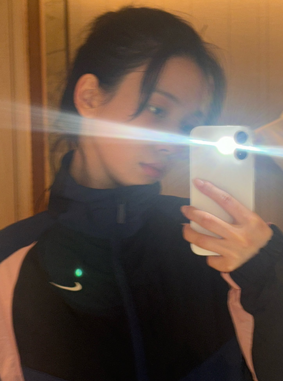 激レア✨AESPA カリナ着用 ナイキ　Nike オーバーサイズ ジャケット 激レア✨AESPA カリナ着用 ナイキ Nike オーバーサイズ