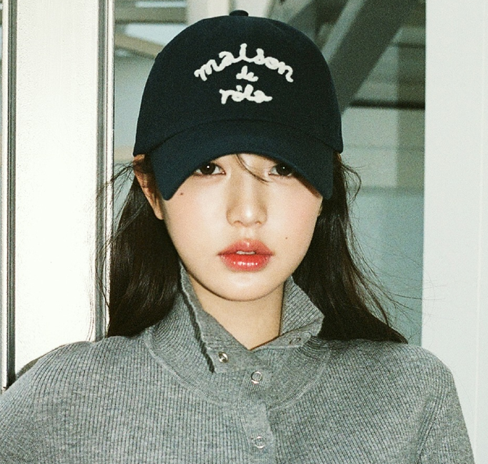rolarola MAISON DE ROLA BALL CAP (Jang Wonyoung WAER) rolarola  DKshop