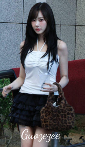 illio CHECK TUTU SHORTS SKIRT (IVE Jang Wonyoung Wear) illio  DKshop