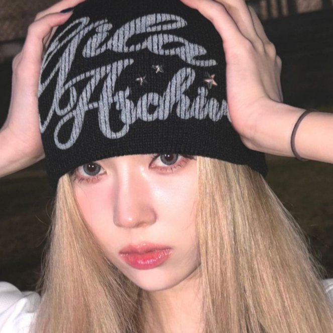 Gila Archive LETTERING LOGO BEANIE (aespa Winter Wear) Gila Archive  DKshop