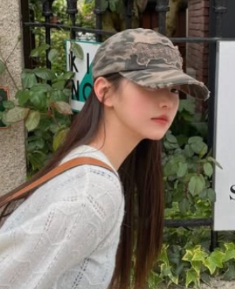 2000 Archives ANGELIC CAMO BALL CAP (IVE Jang Wonyoung Wear) Gila Archive  DKshop