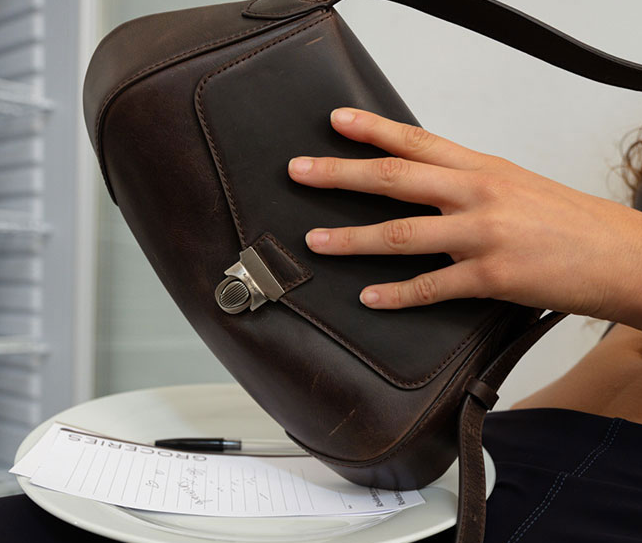 Archivepke Lock shoulder bag Archivepke  DKshop