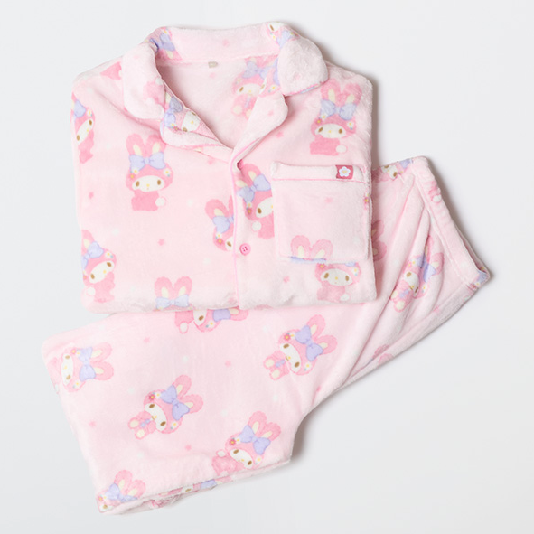 [SPAO × Sanrio Characters] Warm Fleece Pajama Set SPAO  DKshop