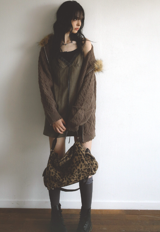 BADBLUE Wool Leopard Pillow Bag BADBLUE  DKshop