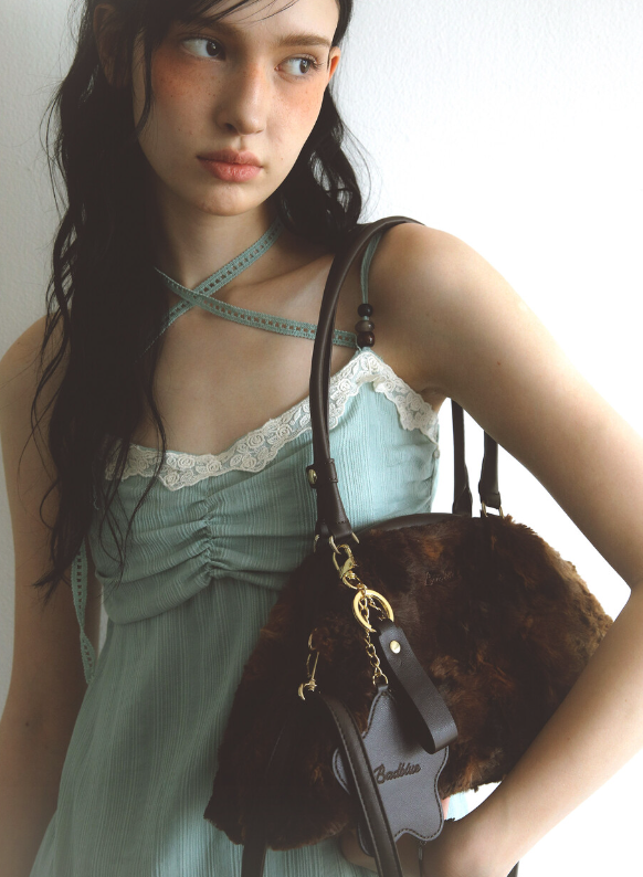 Dot Eco Fur Dumpling Bag BADBLUE  DKshop