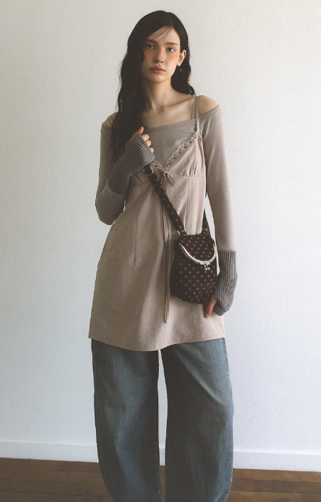 BADBLUE Dot Cozy Bao Bag BADBLUE  DKshop