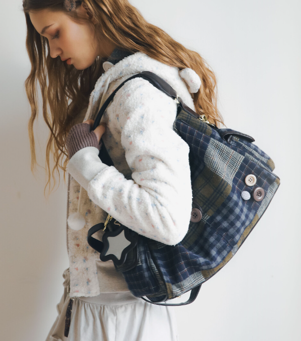 BADBLUE Patchwork Buttons Pillow Bag BADBLUE  DKshop