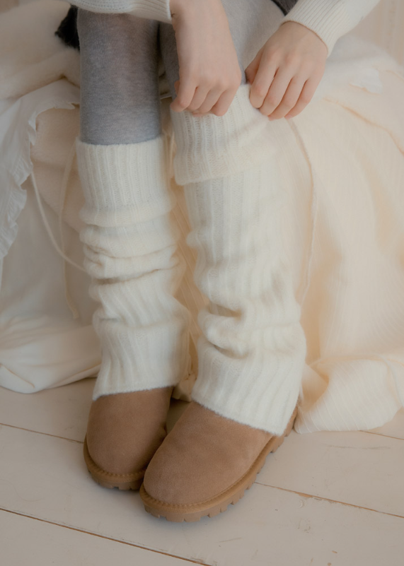 LETTER FROM MOON HEDEN Wool Knit Leg Warmers LETTER FROM MOON  DKshop