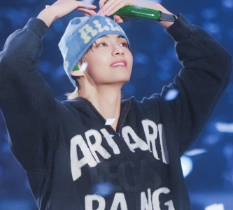 ALLINCOMPLETE PomPom Logo Jacquard Beanie (BTS V Wear) ALLINCOMPLETE  DKshop