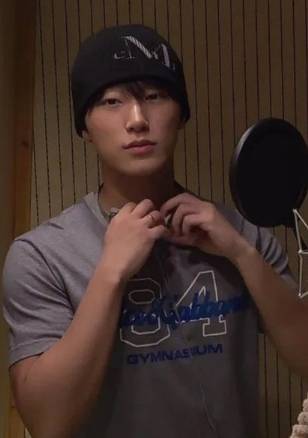 [MUCENT] acquard Signature Logo Beanie (ATEEZ San Wear) MUCENT  DKshop