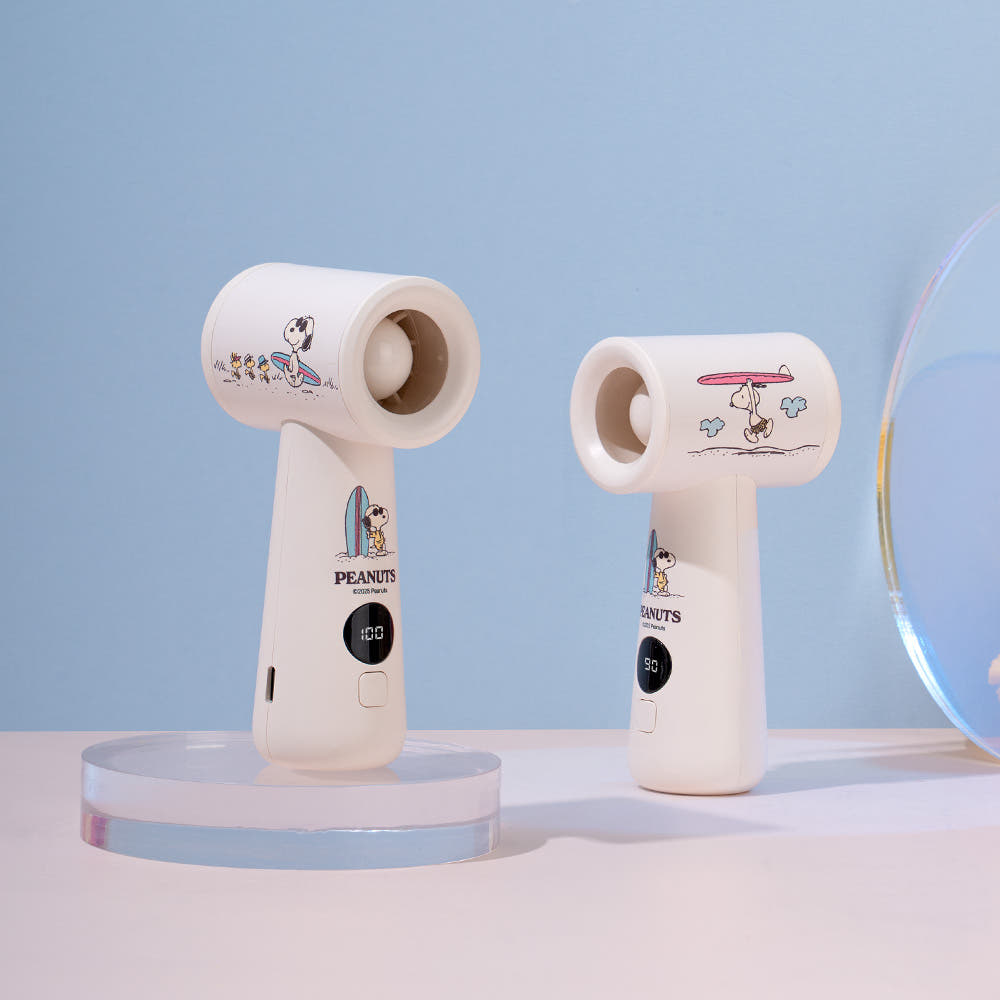 ROYCHE Peanuts Snoopy Mini High-Speed Handheld Fan ROYCHE  DKshop