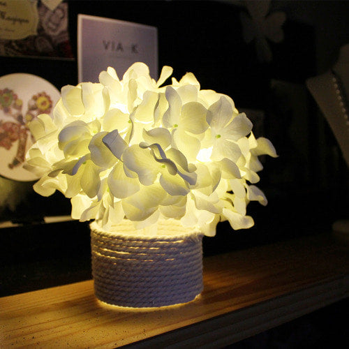 [Grip & Shop] ViaKstudio Hydrangea Pot LED Lamp | DKshop