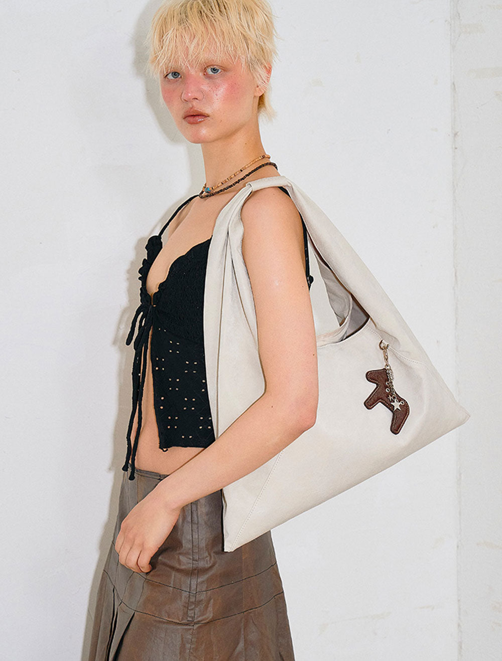 SAND MUSEUM MANTA HOBO BAG SAND MUSEUM  DKshop