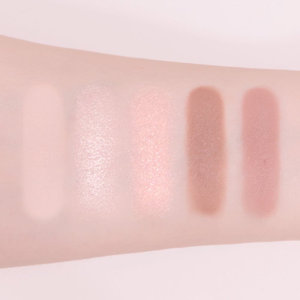 [MY MELODY & KUROMI SPECIAL] AMUSE FLORA EYE PALETTE AMUSE  DKshop