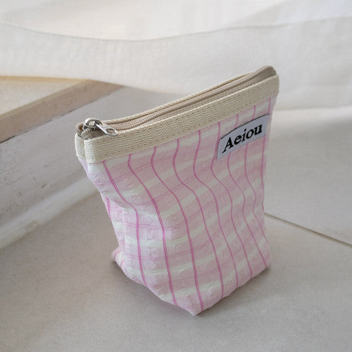 Aeiou Basic Pouch (M size) Early Summer Rose Water Aeiou  DKshop