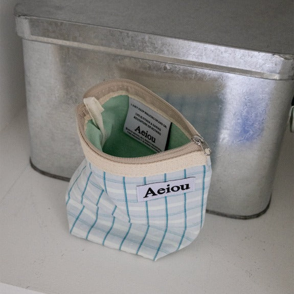 Aeiou Basic Pouch (M size) Early Summer Sparkling Blue Aeiou  DKshop