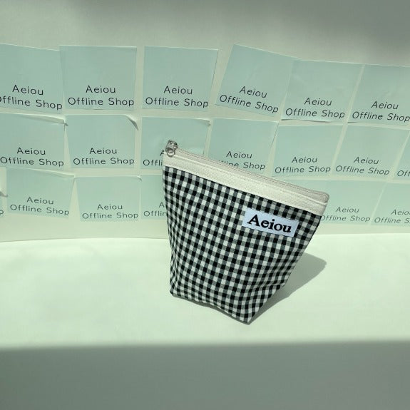 Aeiou Basic Pouch (M size) Black Ginghamcheck Aeiou  DKshop