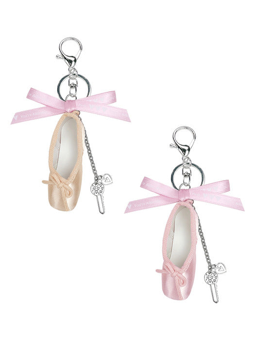 VVV Ballet Pointe Shoe Ribbon Keychain