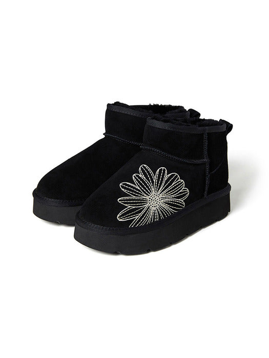 [MARDI MERCREDI LESPOMPES] CLASSIQUE MINI UGG BOOTS MARDI MERCREDI LESPOMPES  DKshop
