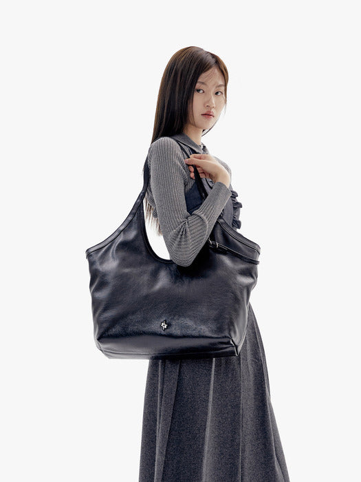 FINDKAPOOR ROOMY SHOULDER BAG 36 FINDKAPOOR  DKshop