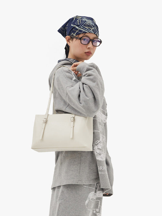 FINDKAPOOR PILLOW SHOULDER BAG 31 FINDKAPOOR  DKshop