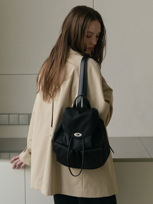 OSTKAKA CLASSIC TURN LOCK BACKPACK OSTKAKA  DKshop