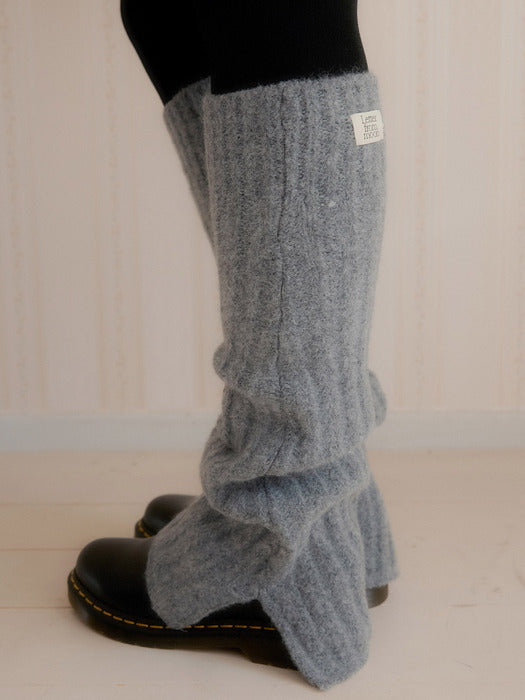 LETTER FROM MOON HEDEN Wool Knit Leg Warmers LETTER FROM MOON  DKshop
