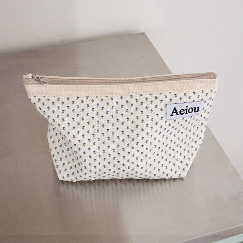 Aeiou Basic Pouch (L size) Pajama Navy Flower Aeiou  DKshop