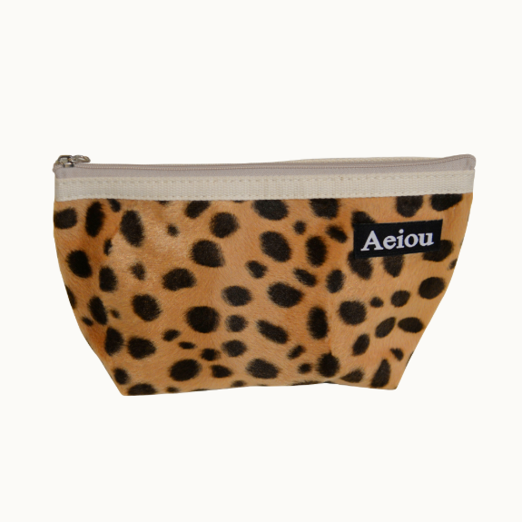 Aeiou Basic Pouch (L size) Velboa Bambi Brown Aeiou  DKshop