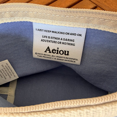 Aeiou Basic Pouch (L size) Blue Rose Veil Aeiou  DKshop