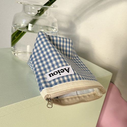 Aeiou Basic Pouch (M size) Baby Blue Check Aeiou  DKshop