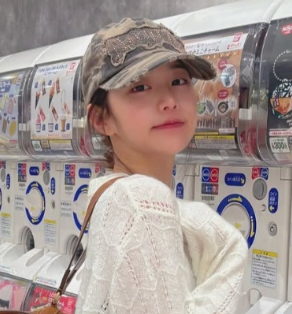 2000 Archives ANGELIC CAMO BALL CAP (IVE Jang Wonyoung Wear) Gila Archive  DKshop