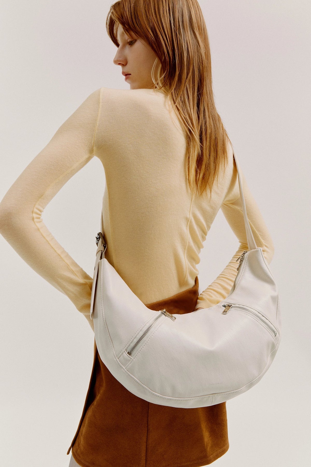 [SAMO ONDOH] apple sling bag M SAMO ONDOH  DKshop