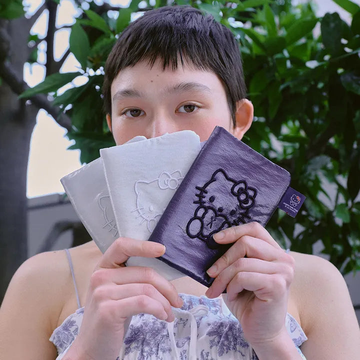 [JOSEPH AND STACEY X  SANRIO] Sleek Travel Wallet Hello Kitty JOSEPH AND STACEY  DKshop